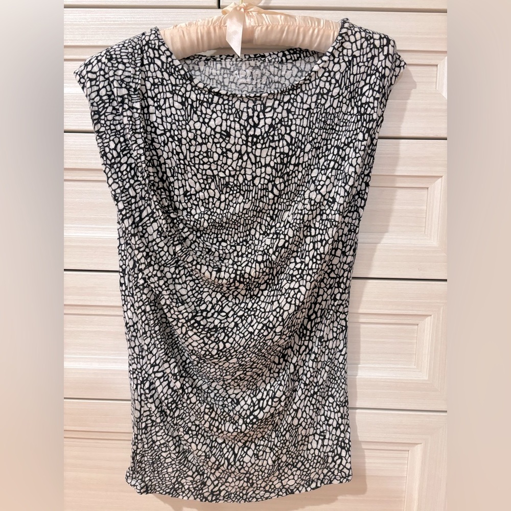 Black and White Drape Neck Sleeveless Top